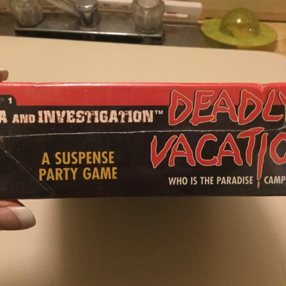 New sealed Who done it game - Picture 3 of 4